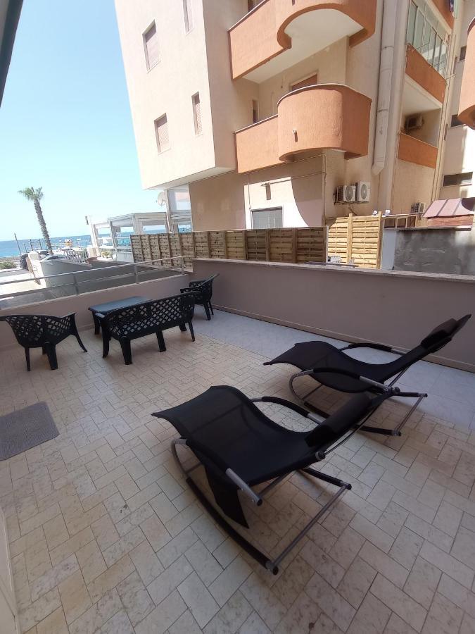 B&B Lungomare Galilei Gallipoli Extérieur photo