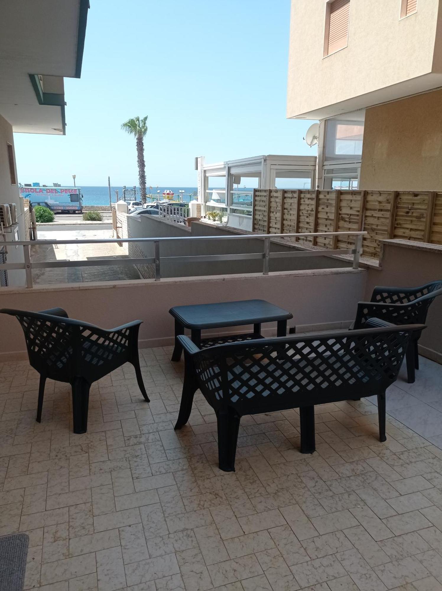 B&B Lungomare Galilei Gallipoli Extérieur photo